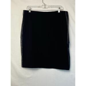 Eileen Fisher Womens Size Large Black Pencil Skirt Faux Leather on Side Back Zip